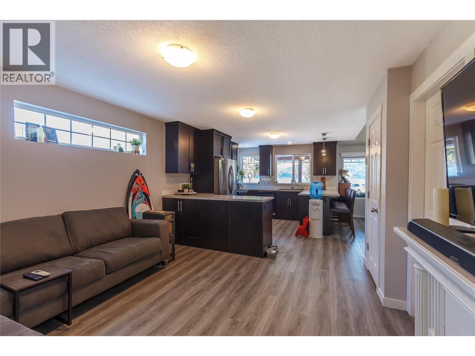 42 Lakeshore Drive, Vernon, British Columbia  V1H 2A1 - Photo 24 - 10398595