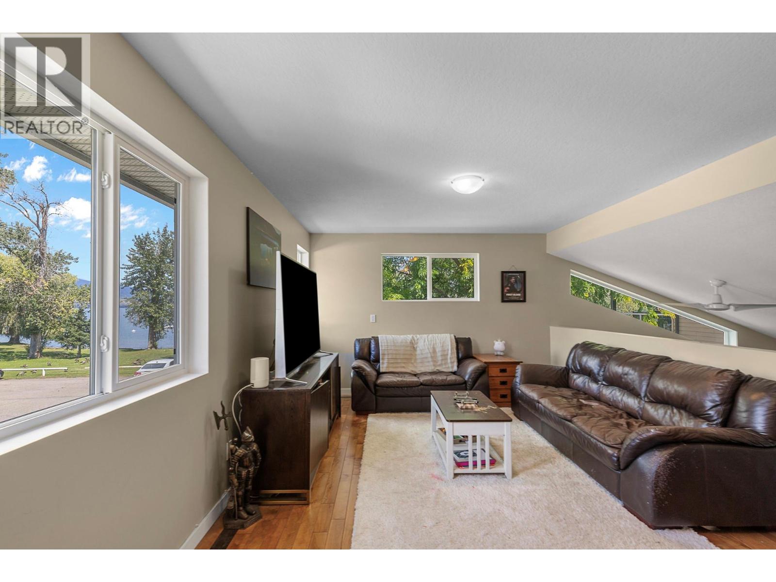 42 Lakeshore Drive, Vernon, British Columbia  V1H 2A1 - Photo 48 - 10398595
