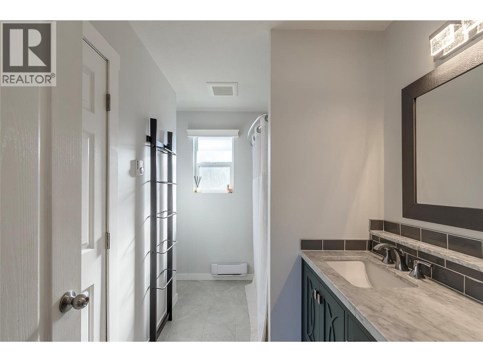 42 Lakeshore Drive, Vernon, British Columbia  V1H 2A1 - Photo 51 - 10398595
