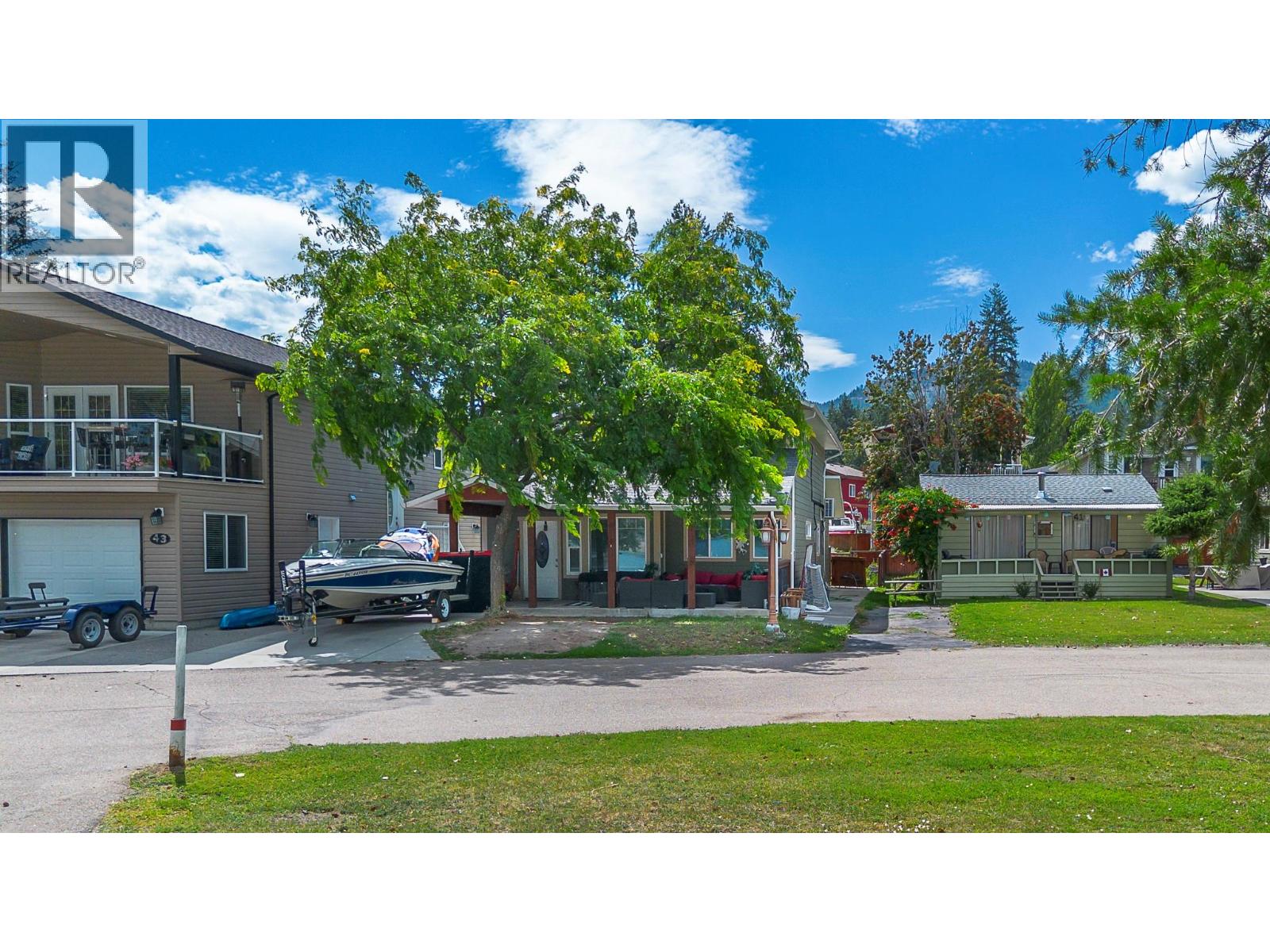 42 Lakeshore Drive, Vernon, British Columbia  V1H 2A1 - Photo 69 - 10398595