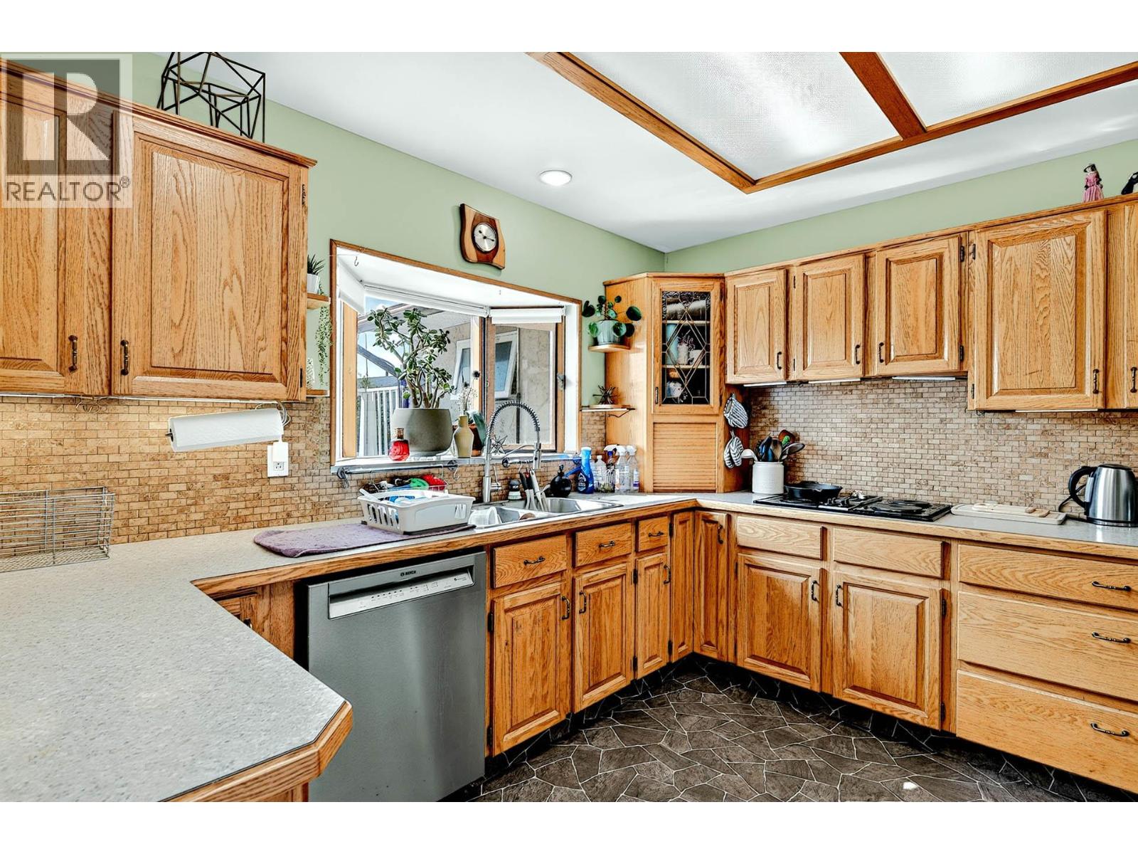 447 Opal Drive, Logan Lake, British Columbia  V0K 1W0 - Photo 13 - 10398597