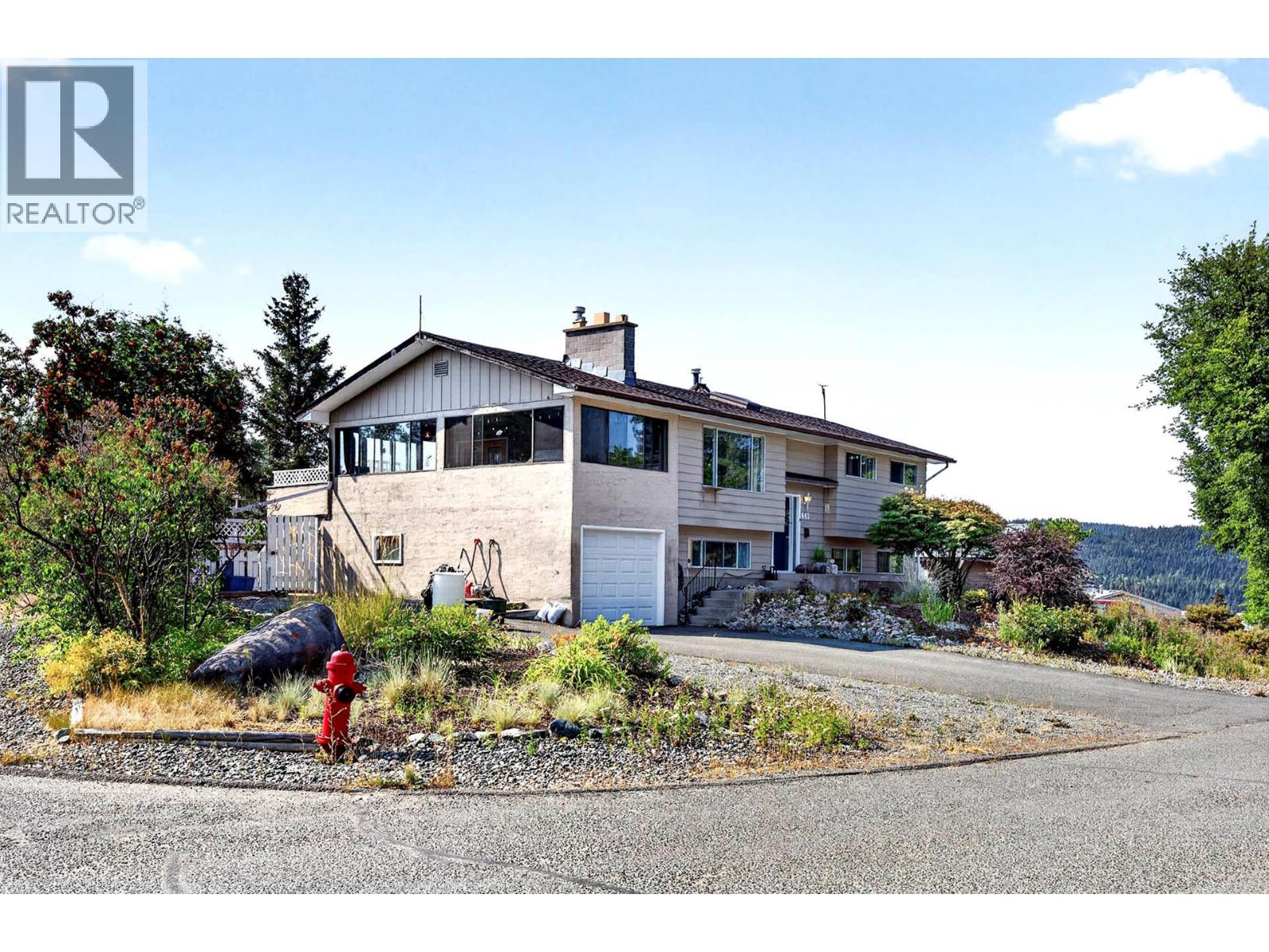 447 Opal Drive, Logan Lake, British Columbia  V0K 1W0 - Photo 4 - 10398597