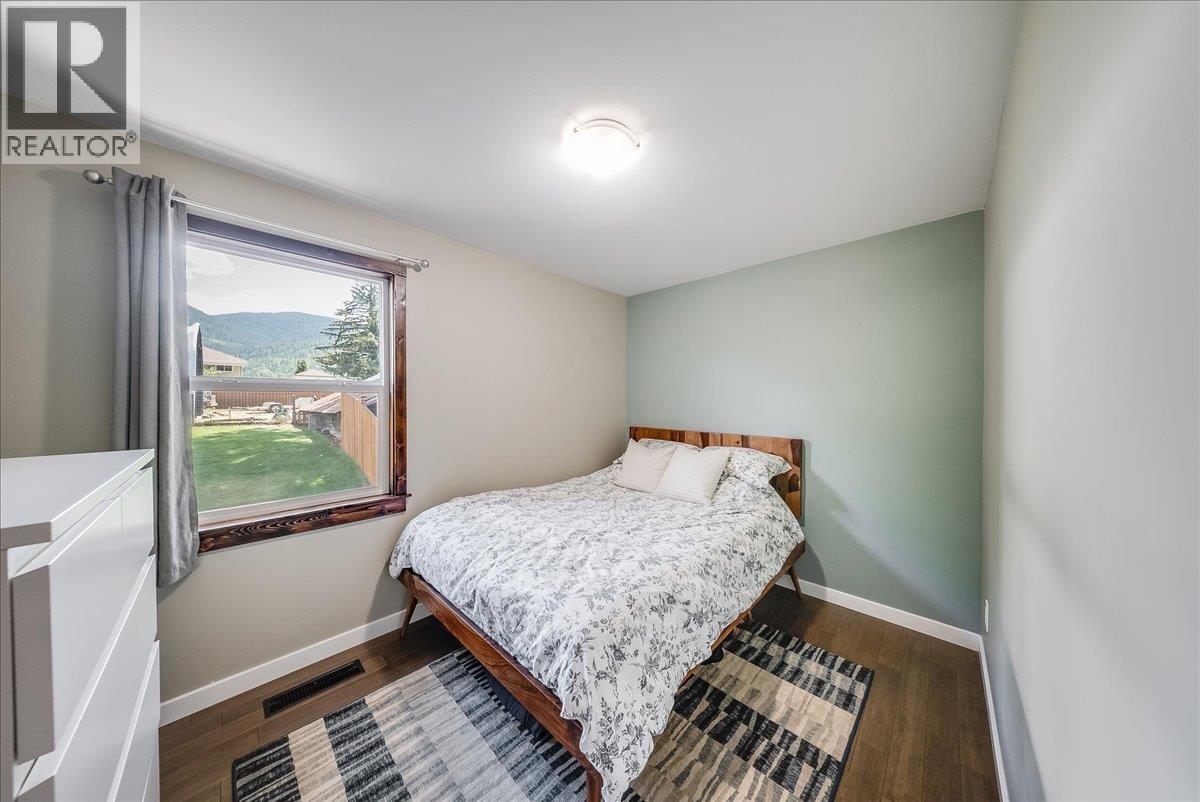 526 12th Avenue, Genelle, British Columbia  V0G 1G0 - Photo 19 - 10398537