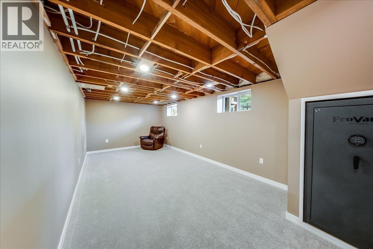 526 12th Avenue, Genelle, British Columbia  V0G 1G0 - Photo 22 - 10398537