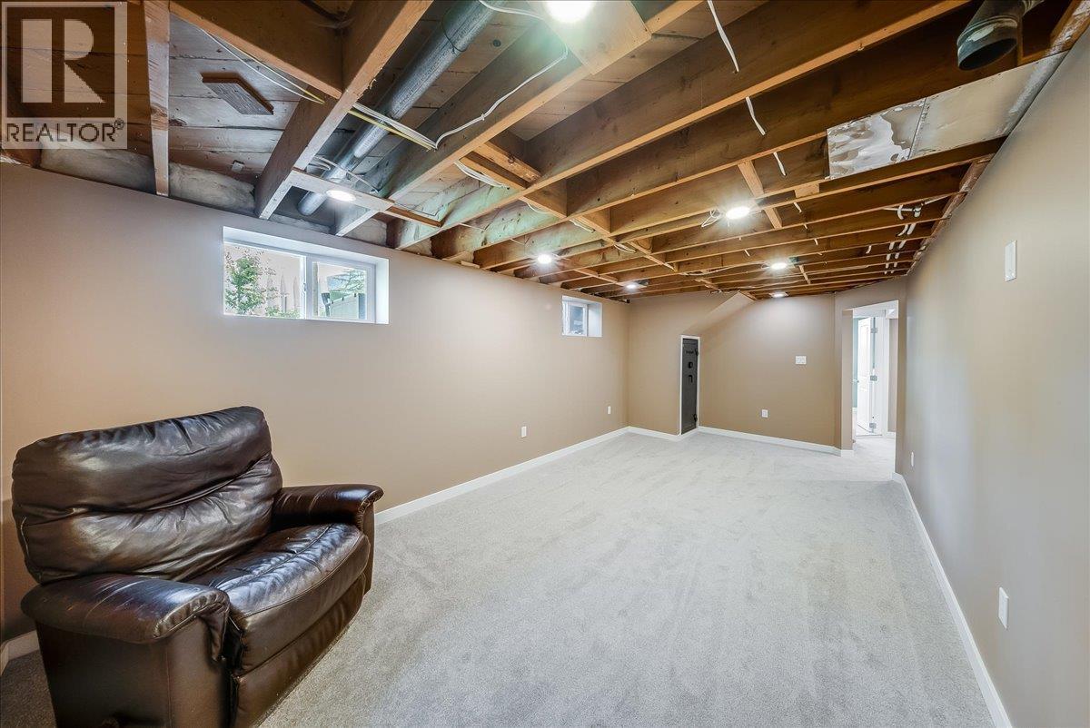 526 12th Avenue, Genelle, British Columbia  V0G 1G0 - Photo 23 - 10398537