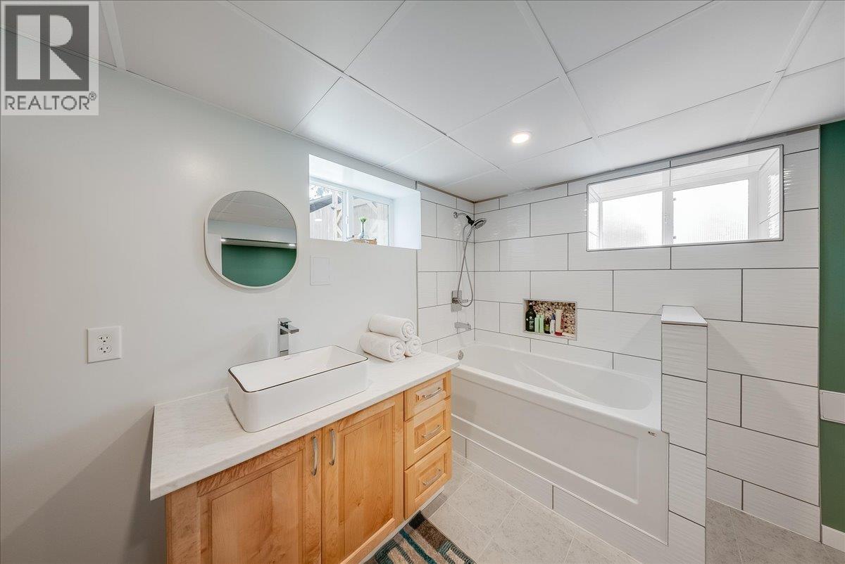 526 12th Avenue, Genelle, British Columbia  V0G 1G0 - Photo 26 - 10398537