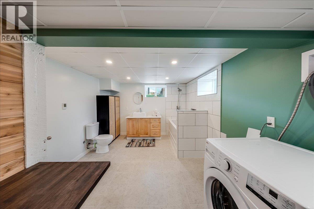 526 12th Avenue, Genelle, British Columbia  V0G 1G0 - Photo 28 - 10398537