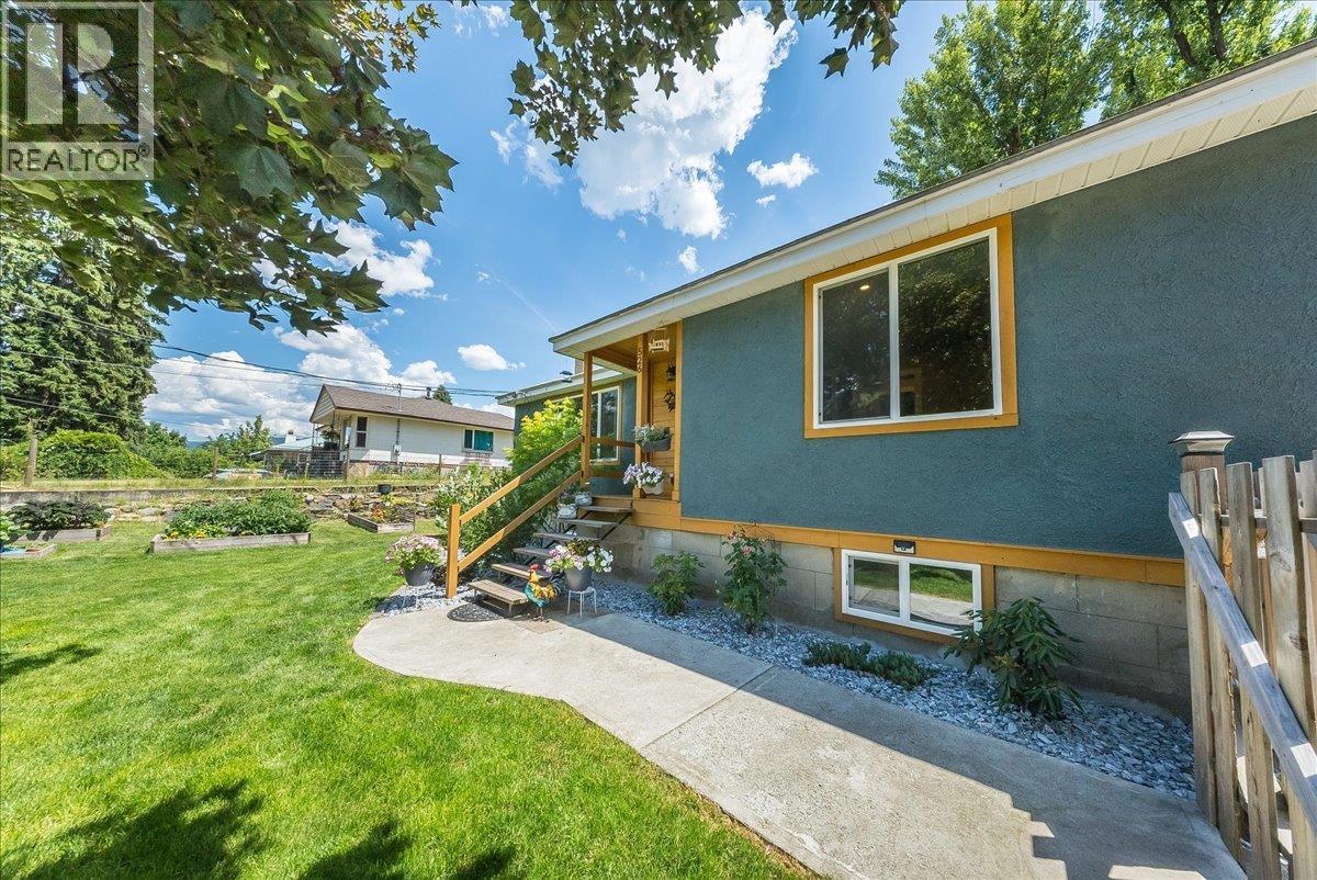 526 12th Avenue, Genelle, British Columbia  V0G 1G0 - Photo 43 - 10398537