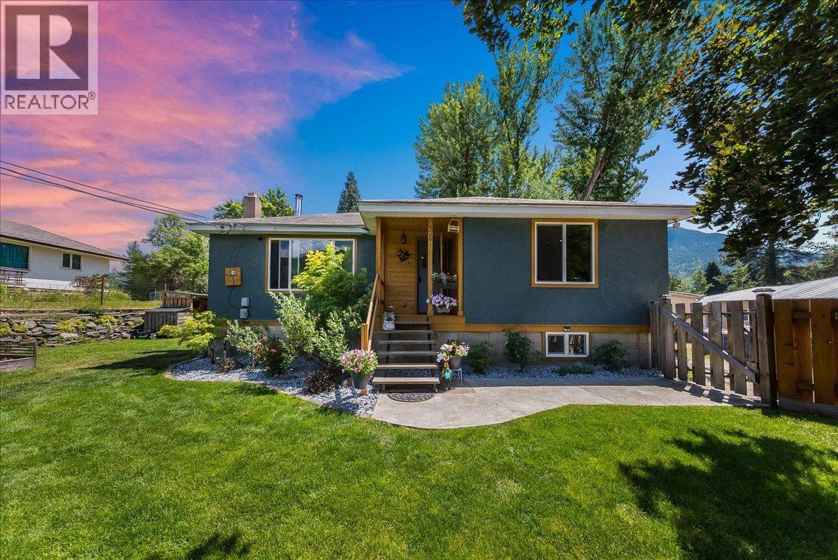 526 12th Avenue, Genelle, British Columbia  V0G 1G0 - Photo 46 - 10398537