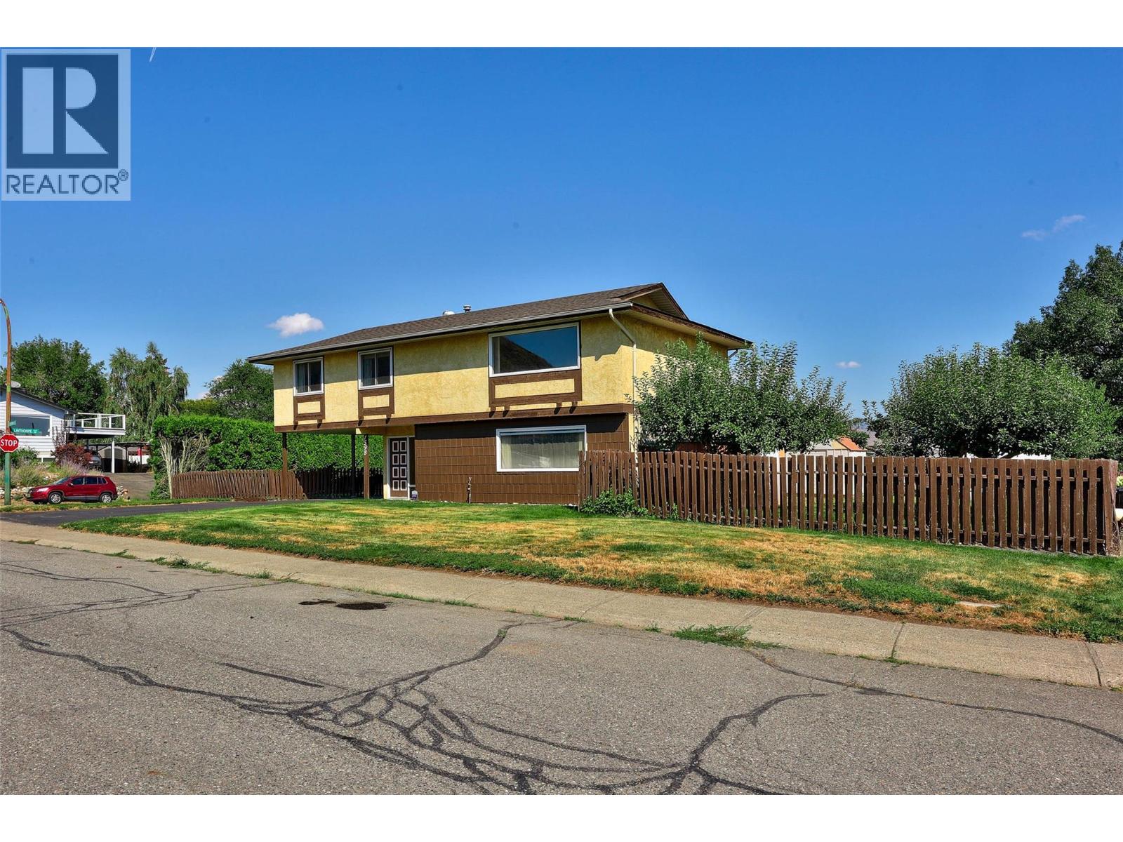1598 Southview Terrace, Kamloops, British Columbia  V2B 7R5 - Photo 37 - 10398657