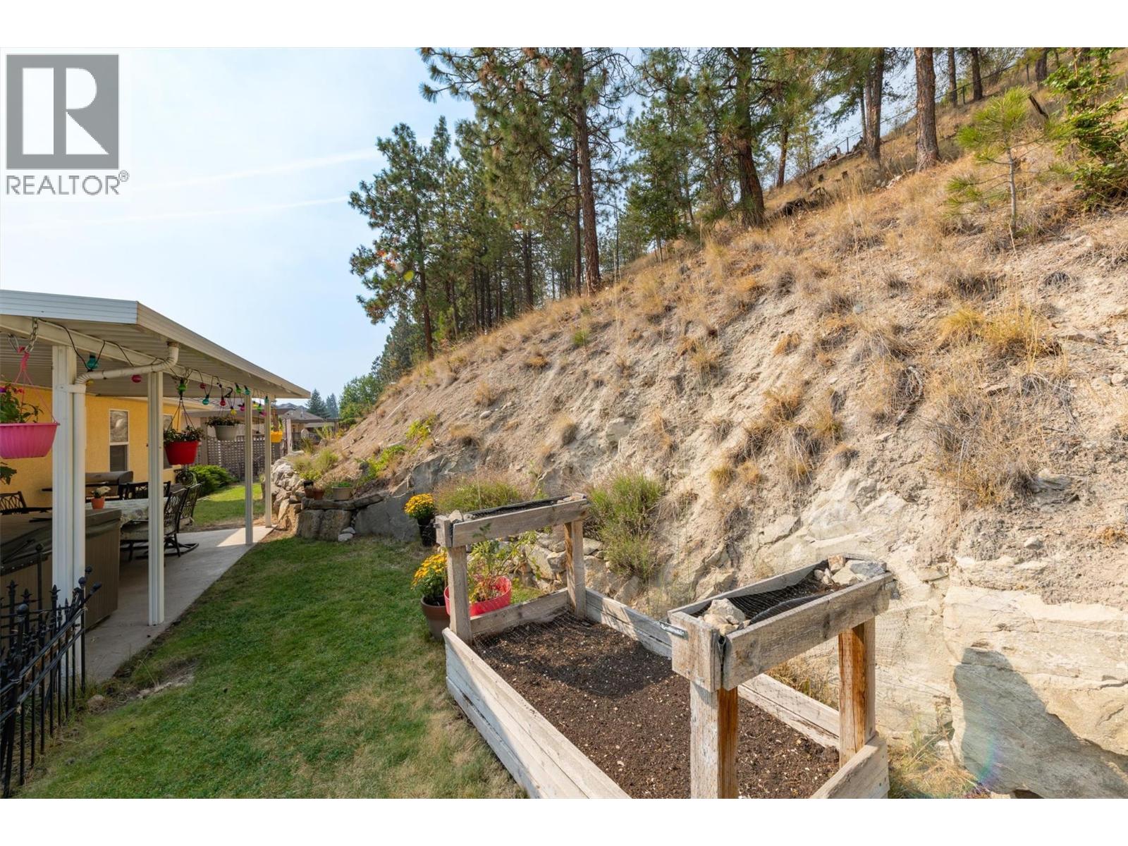 2352 Selkirk Drive Lot# 37, Kelowna, British Columbia  V1V 2R5 - Photo 36 - 10398447
