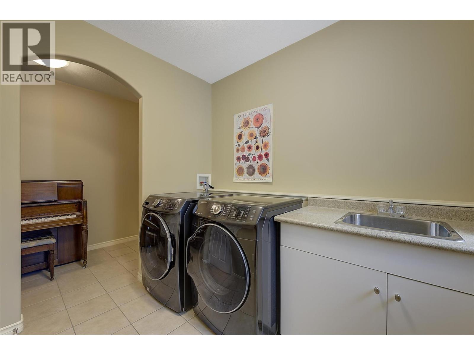 2352 Selkirk Drive Lot# 37, Kelowna, British Columbia  V1V 2R5 - Photo 46 - 10398447