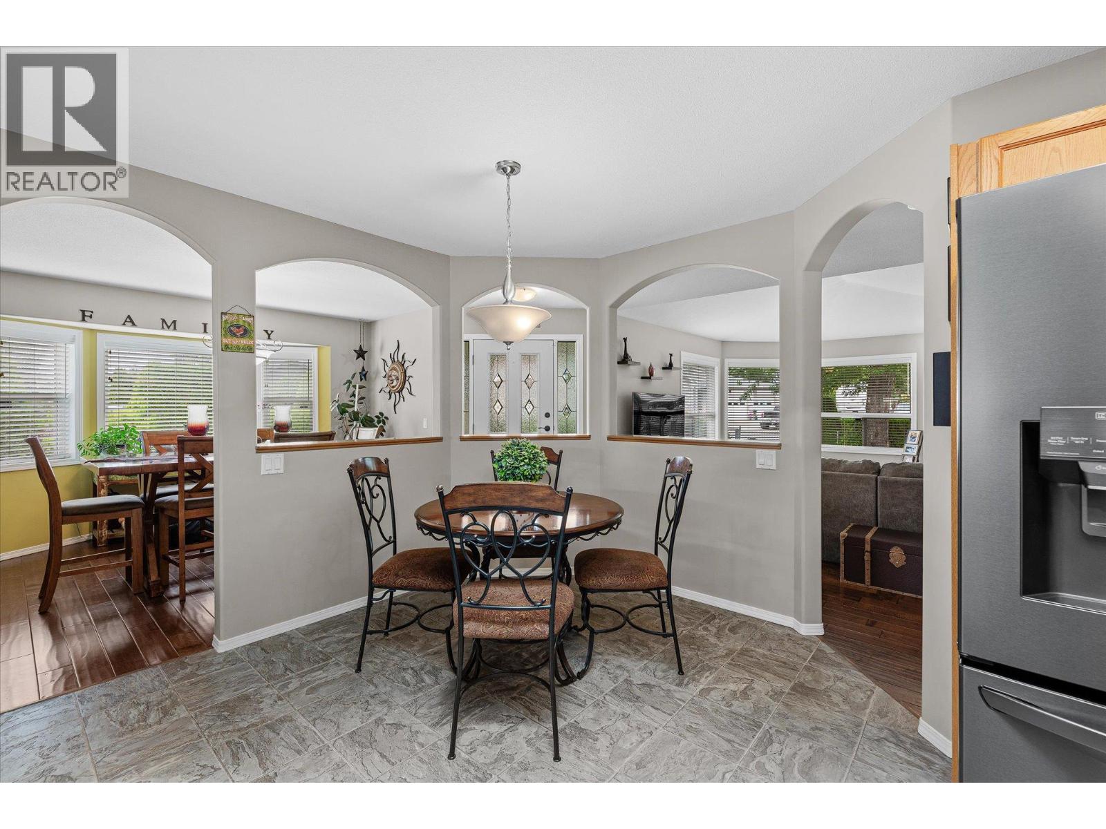 301 Fizet Avenue, Kelowna, British Columbia  V1X 7P5 - Photo 11 - 10398524