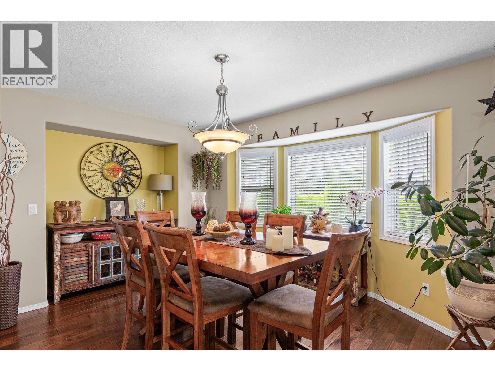 301 Fizet Avenue, Kelowna, British Columbia  V1X 7P5 - Photo 7 - 10398524