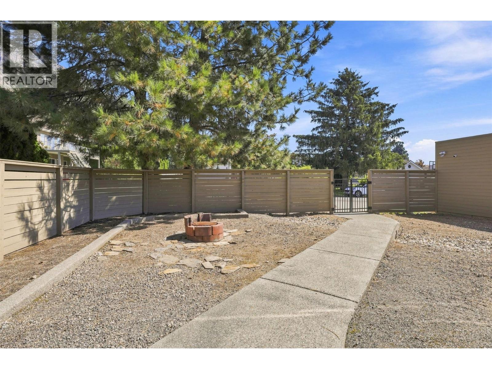 3769 Navatanee Drive, Kamloops, British Columbia  V2H 1S1 - Photo 57 - 10398755