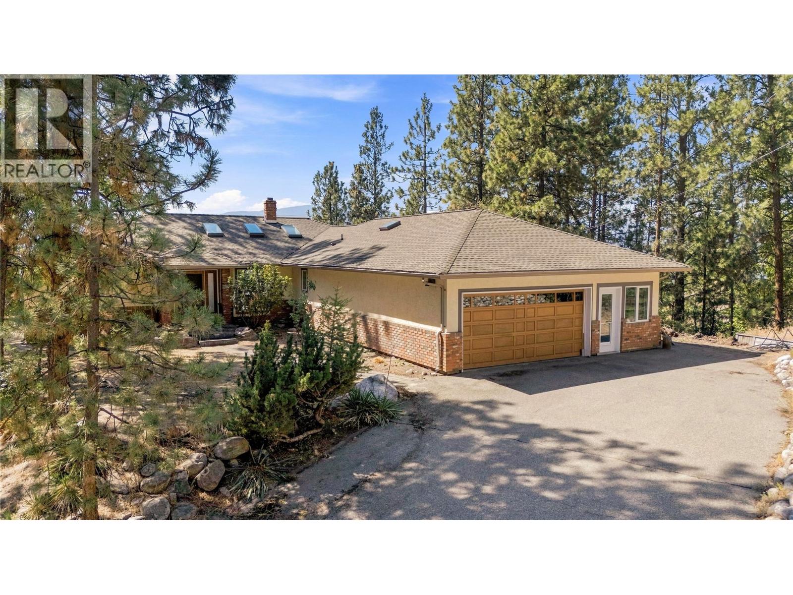1970 Sutherland Road, Penticton, British Columbia  V2A 8T8 - Photo 1 - 10398690