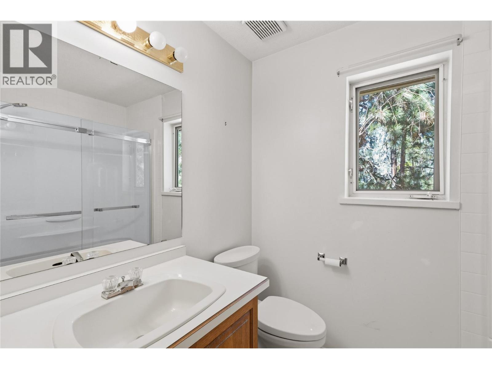 1970 Sutherland Road, Penticton, British Columbia  V2A 8T8 - Photo 19 - 10398690