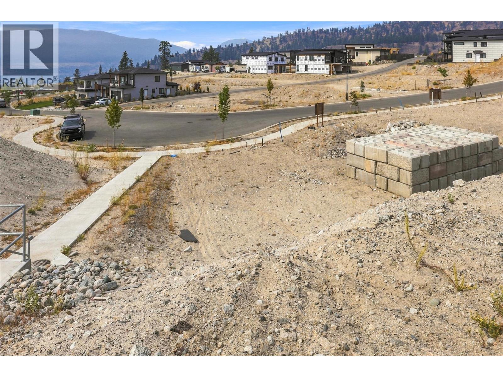 1116 Antler Drive, Penticton, British Columbia  V2A 0J8 - Photo 2 - 10398676