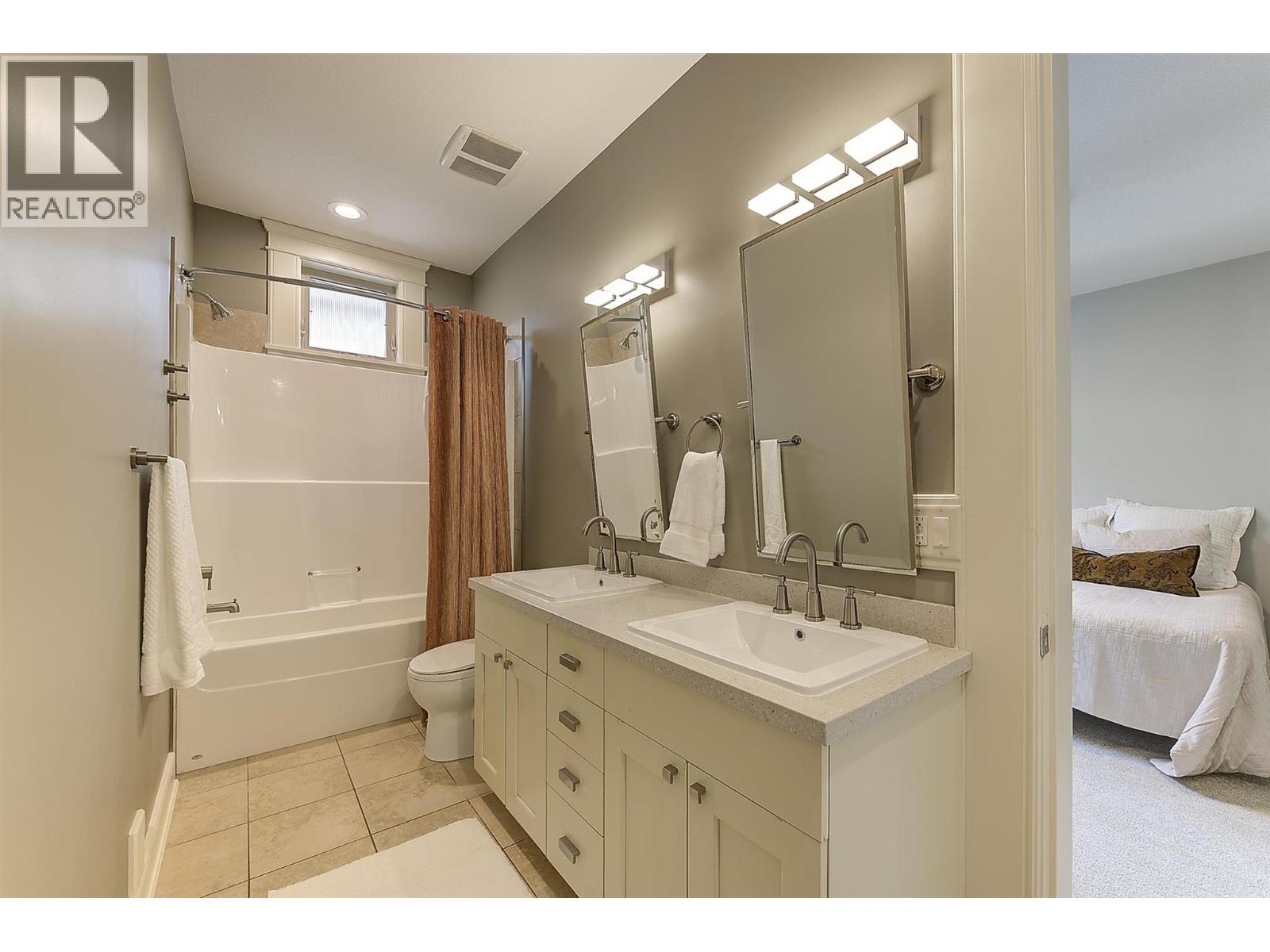 4466 Rattenbury Court, Kelowna, British Columbia  V1W 5J3 - Photo 46 - 10398259