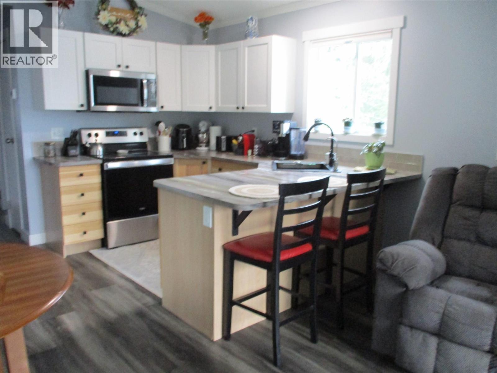 3639 Parri Road Unit# 8, Sorrento, British Columbia  V0E 2W1 - Photo 2 - 10398647