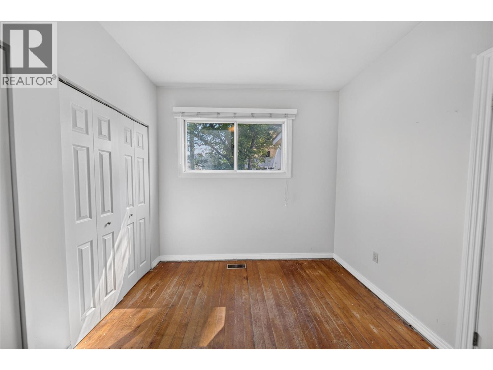 691 3rd Avenue, Fernie, British Columbia  V0B 1M0 - Photo 30 - 10398557