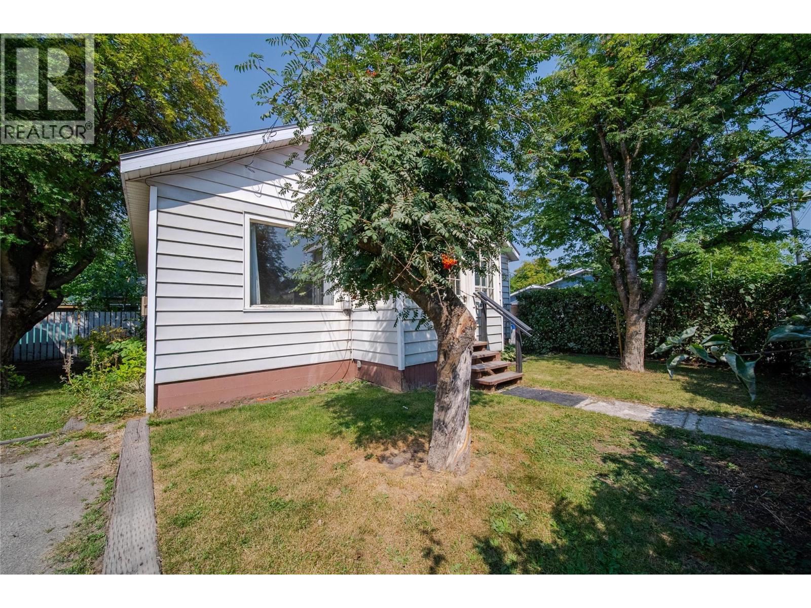 691 3rd Avenue, Fernie, British Columbia  V0B 1M0 - Photo 45 - 10398557