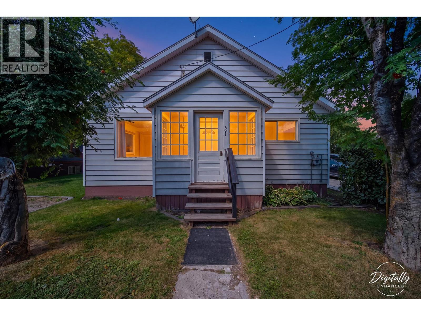 691 3rd Avenue, Fernie, British Columbia  V0B 1M0 - Photo 49 - 10398557