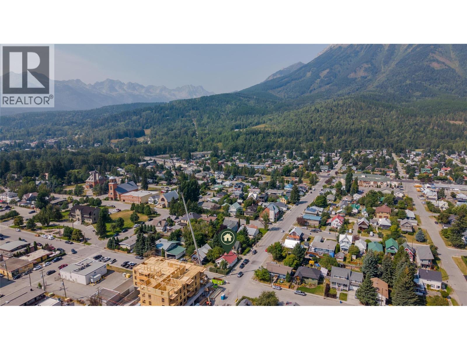 691 3rd Avenue, Fernie, British Columbia  V0B 1M0 - Photo 55 - 10398557