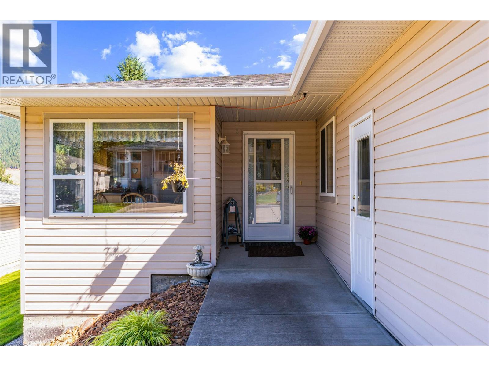 2675 Pine Avenue Unit# 56, Lumby, British Columbia  V0E 2G5 - Photo 35 - 10398543