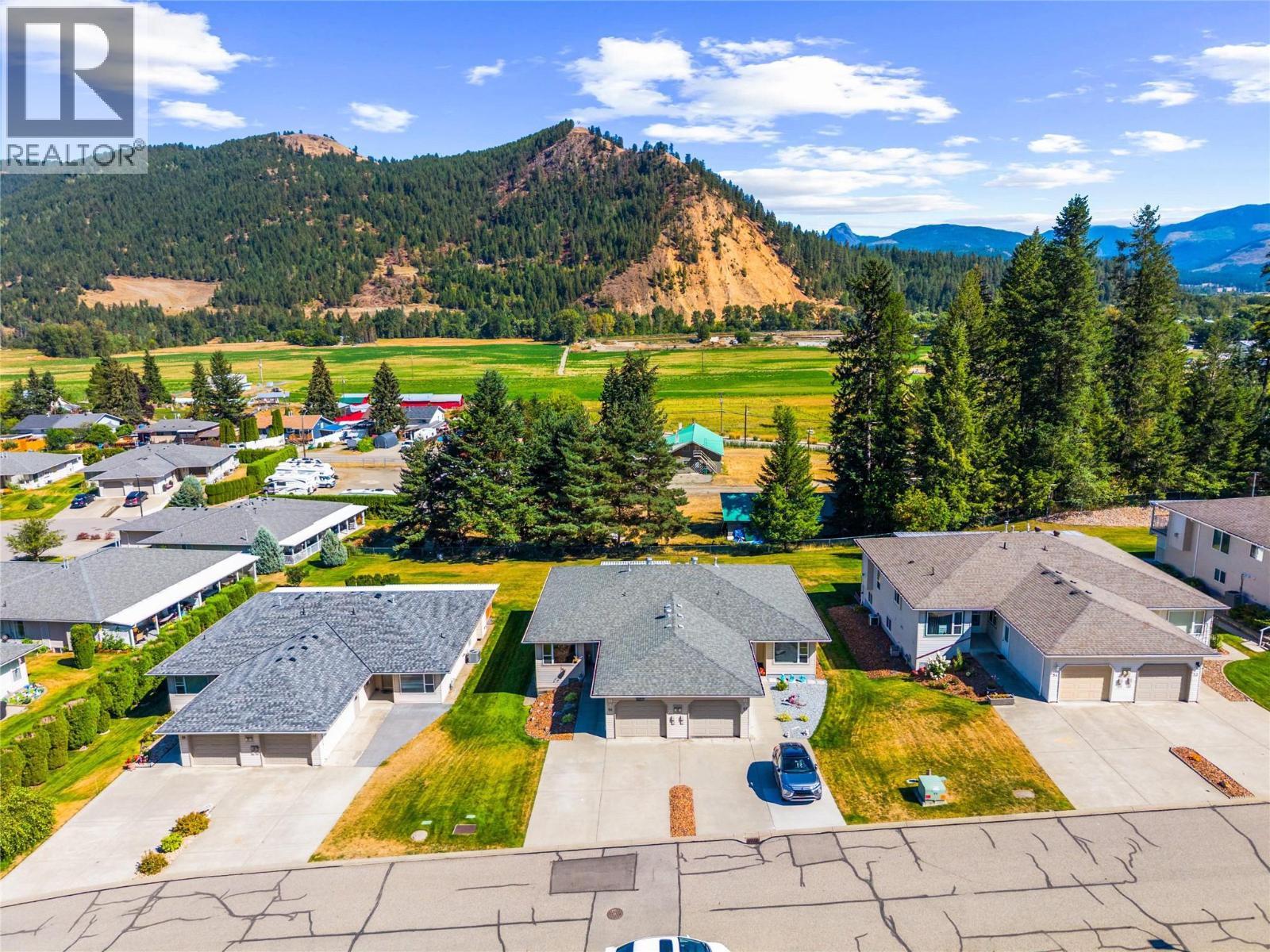 2675 Pine Avenue Unit# 56, Lumby, British Columbia  V0E 2G5 - Photo 43 - 10398543
