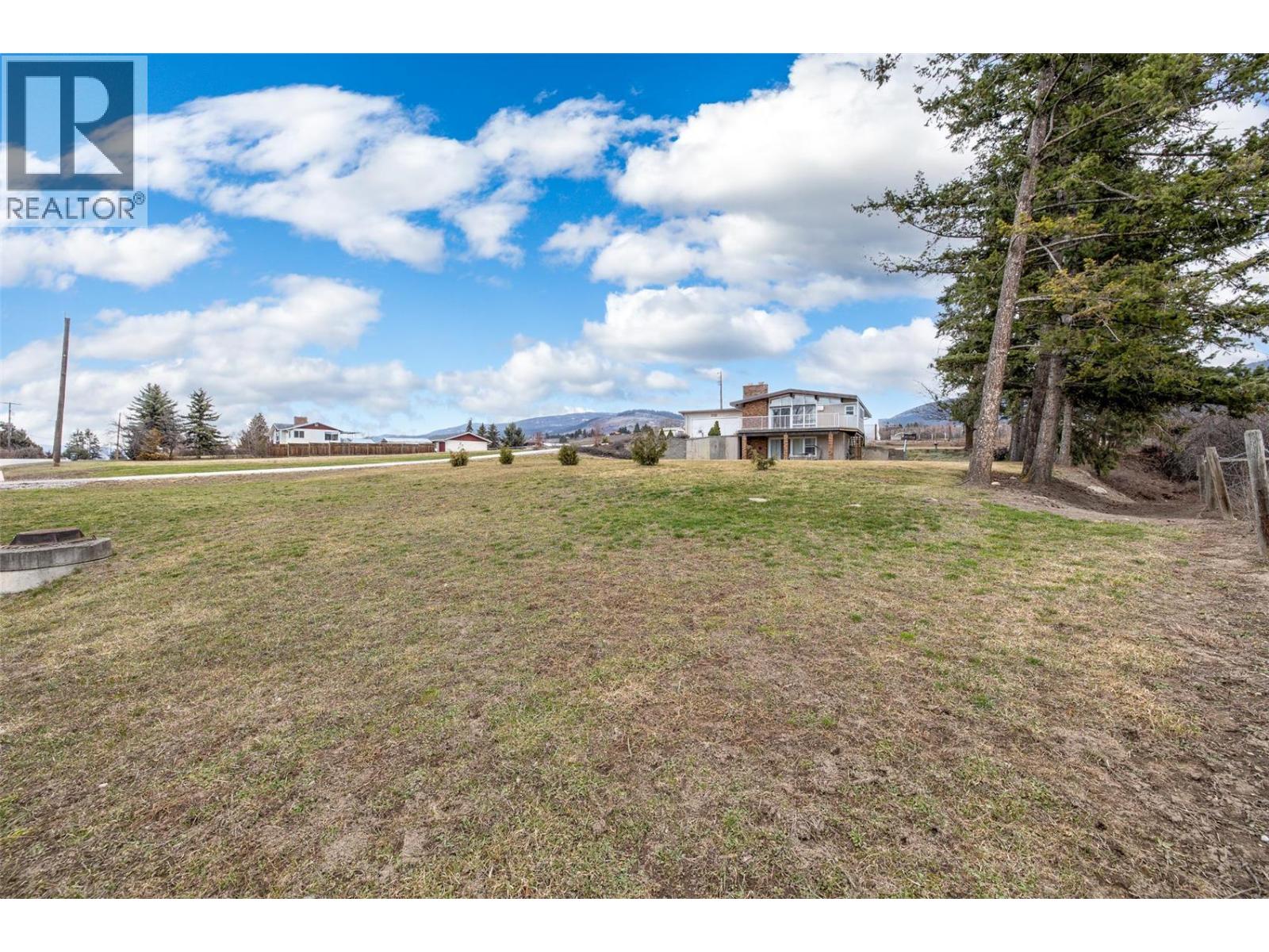 5973 Pleasant Valley Road, Vernon, British Columbia  V1B 3L6 - Photo 27 - 10398705