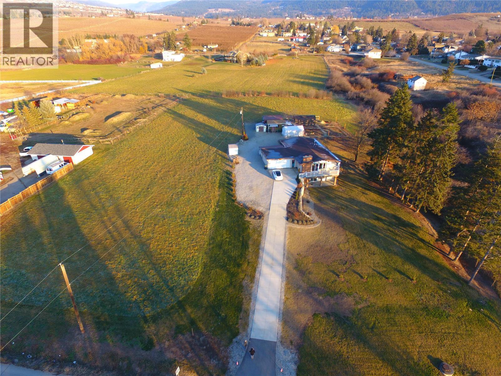 5973 Pleasant Valley Road, Vernon, British Columbia  V1B 3L6 - Photo 3 - 10398705