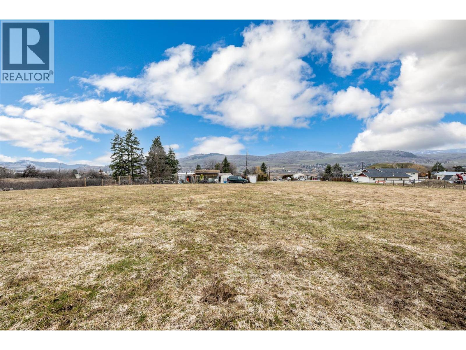5973 Pleasant Valley Road, Vernon, British Columbia  V1B 3L6 - Photo 11 - 10398660