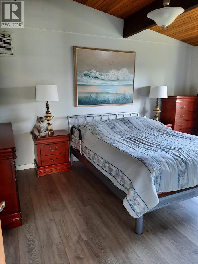 5973 Pleasant Valley Road, Vernon, British Columbia  V1B 3L6 - Photo 21 - 10398660