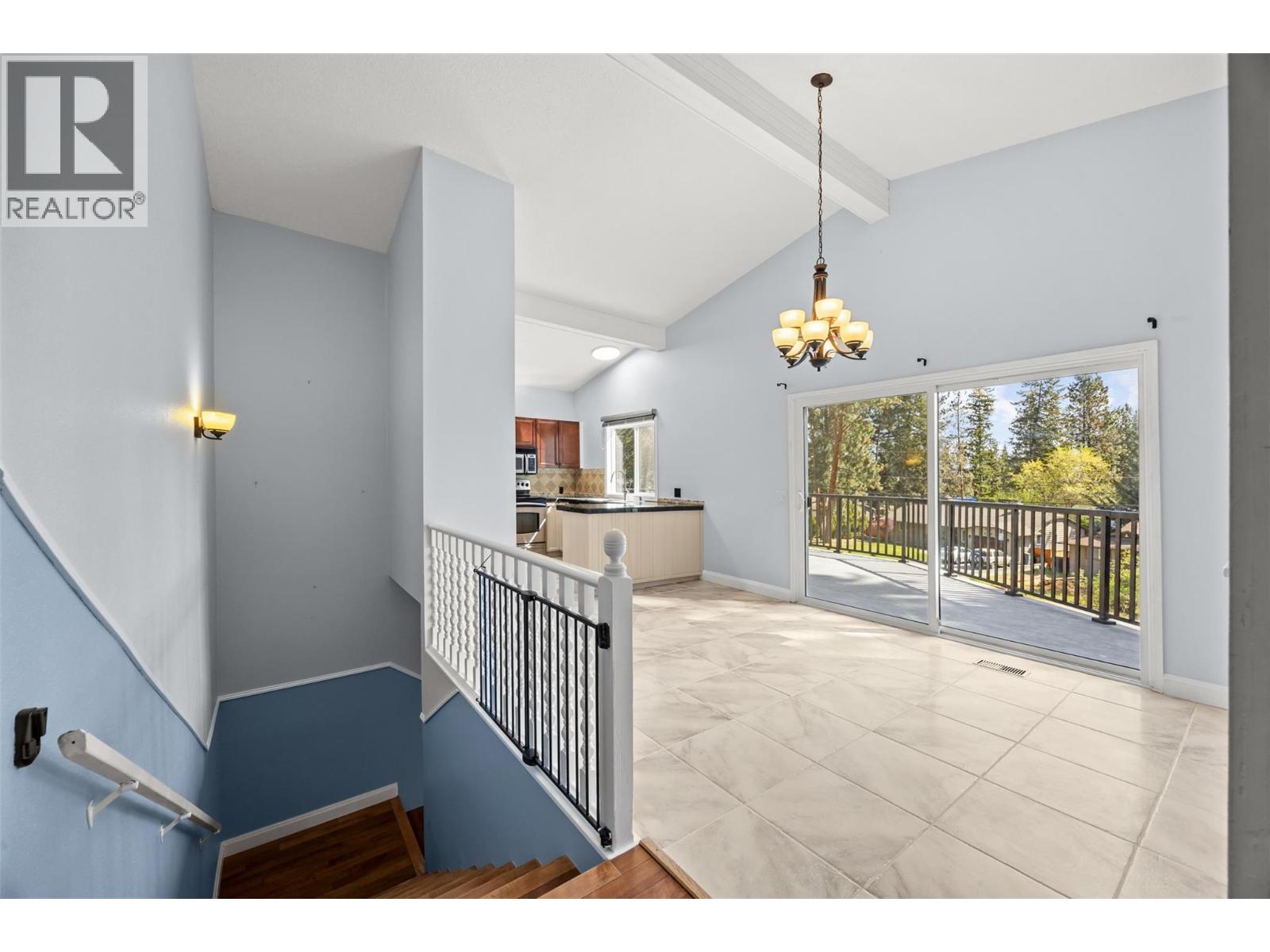 3492 Mctaggart Road, West Kelowna, British Columbia  V4T 1H5 - Photo 3 - 10398622