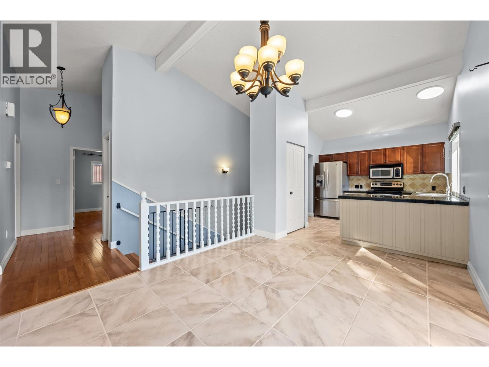 3492 Mctaggart Road, West Kelowna, British Columbia  V4T 1H5 - Photo 4 - 10398622