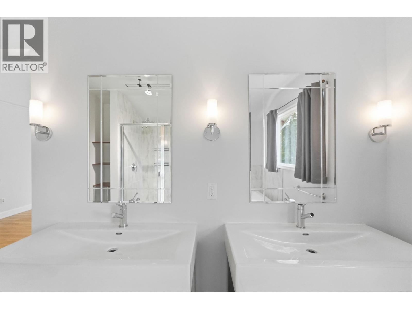 694 Mcclure Road, Kelowna, British Columbia  V1W 1M1 - Photo 33 - 10398644