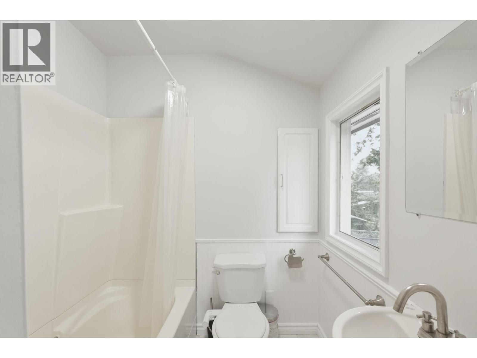 694 Mcclure Road, Kelowna, British Columbia  V1W 1M1 - Photo 36 - 10398644