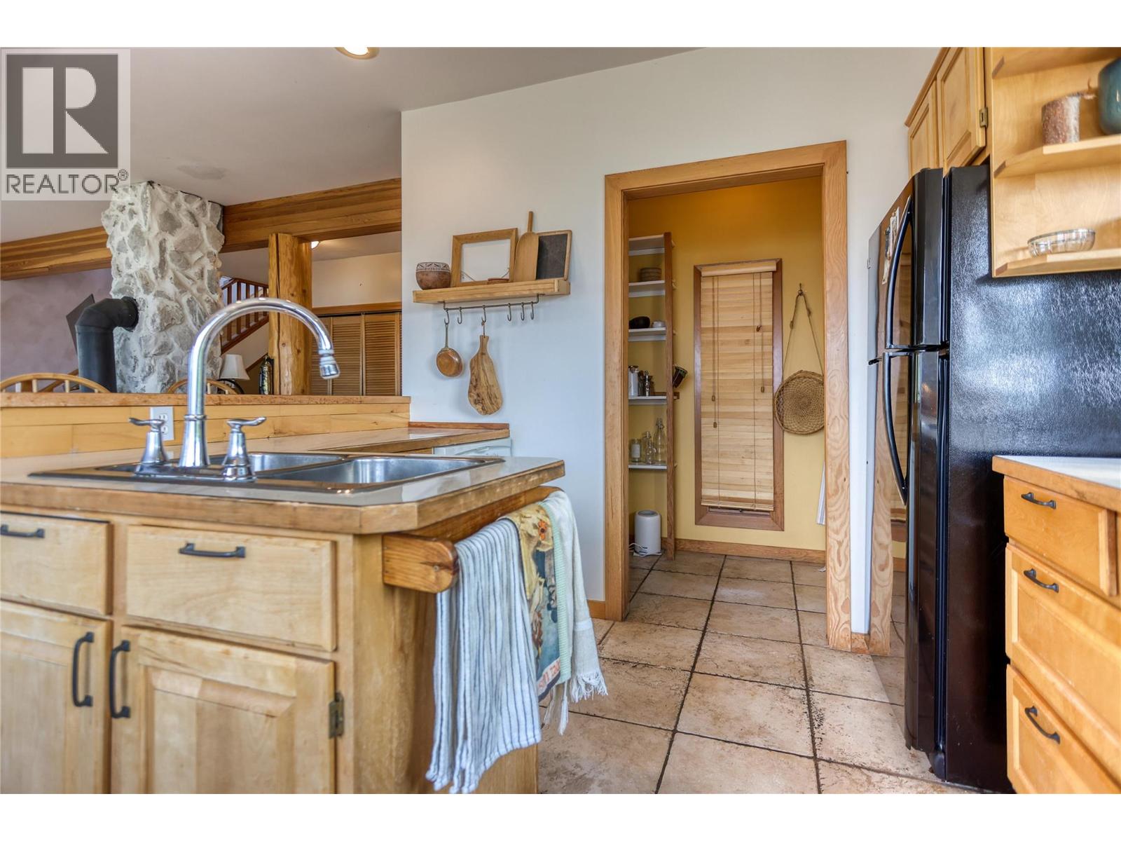 220 Grohman Creek Road, Nelson, British Columbia  V1L 5P3 - Photo 10 - 10398761