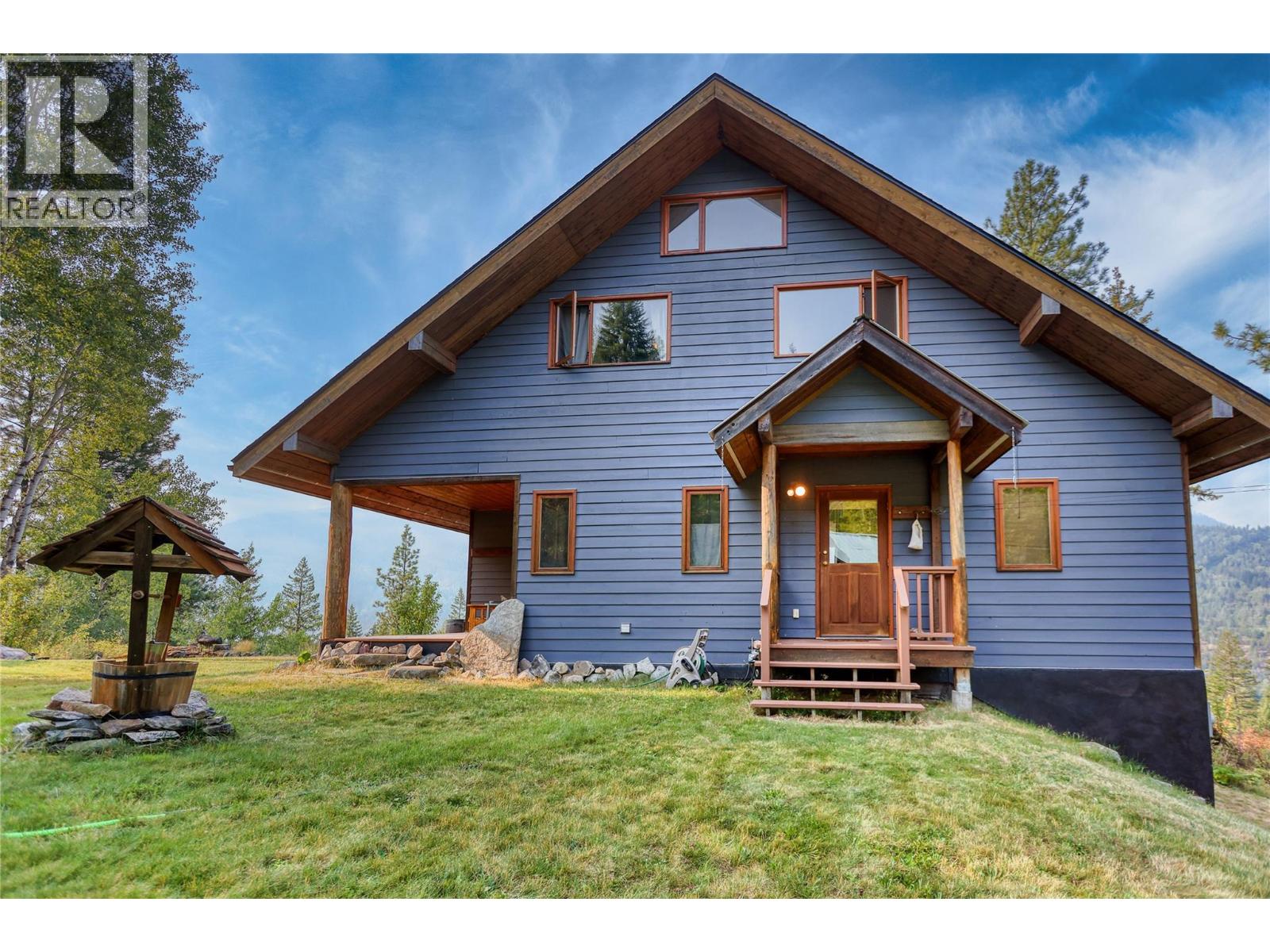 220 Grohman Creek Road, Nelson, British Columbia  V1L 5P3 - Photo 3 - 10398761