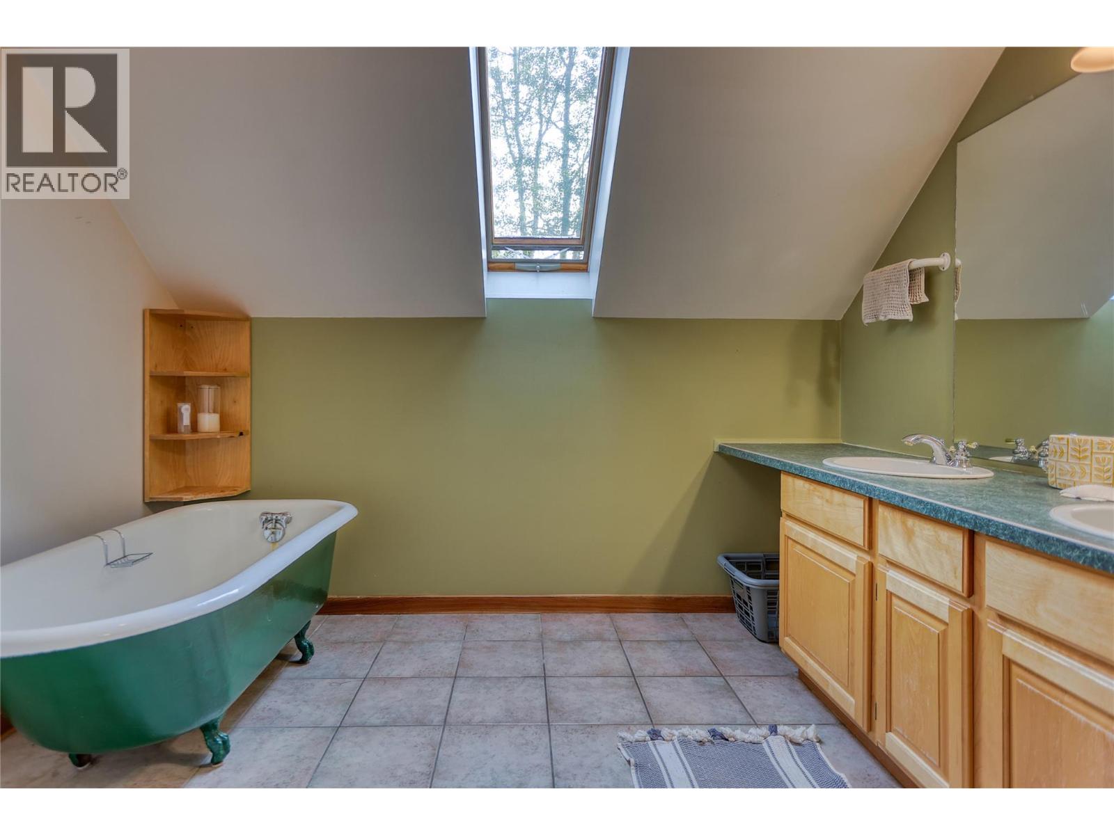 220 Grohman Creek Road, Nelson, British Columbia  V1L 5P3 - Photo 40 - 10398761