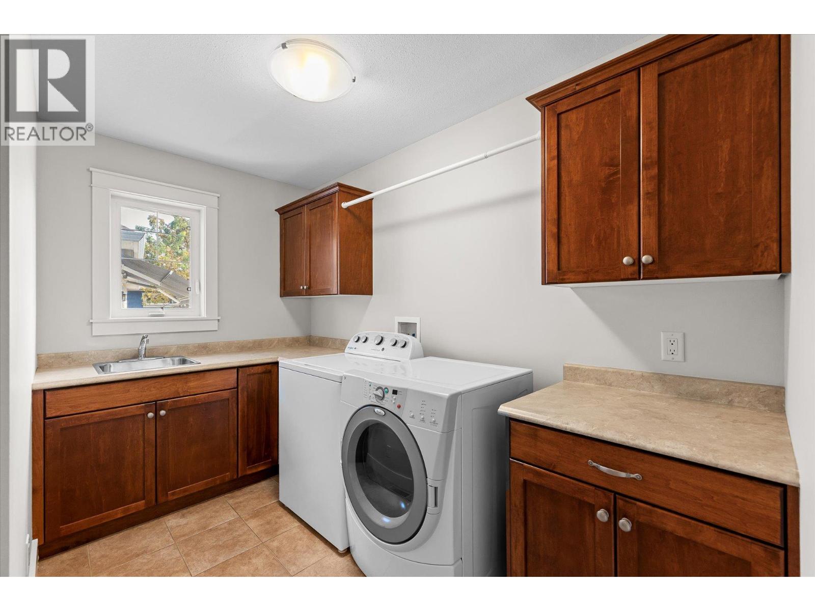 361 Quilchena Drive, Kelowna, British Columbia  V1W 4W4 - Photo 40 - 10398347