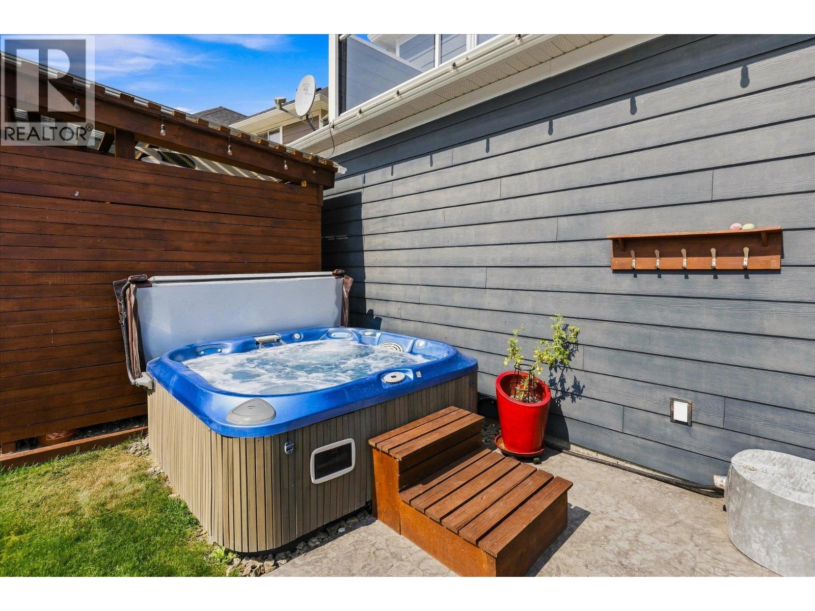 361 Quilchena Drive, Kelowna, British Columbia  V1W 4W4 - Photo 50 - 10398347
