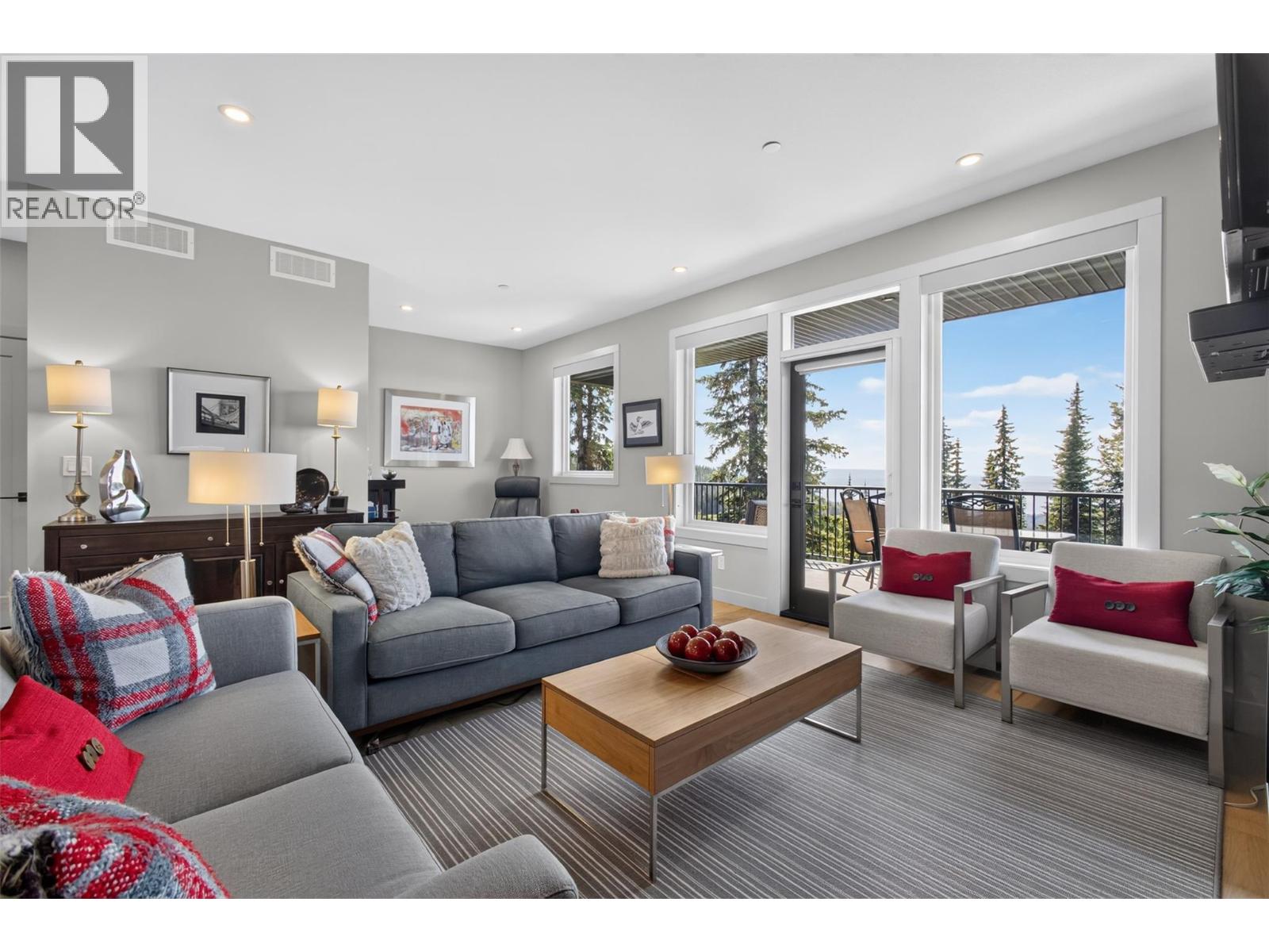 9823 Cathedral Drive, Silver Star, British Columbia  V1B 0S1 - Photo 11 - 10397394