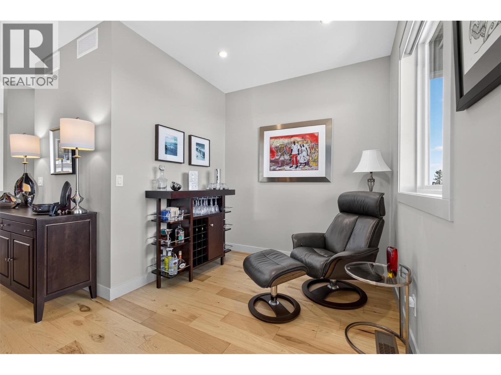 9823 Cathedral Drive, Silver Star, British Columbia  V1B 0S1 - Photo 12 - 10397394