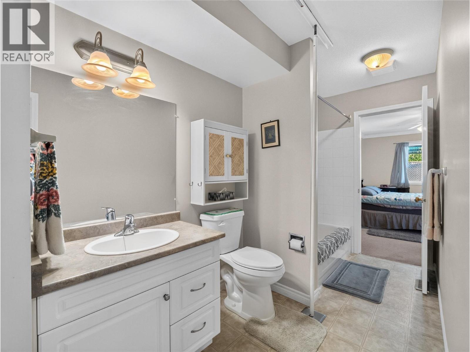 51 8 Avenue Sw Unit# 14, Salmon Arm, British Columbia  V1E 3L9 - Photo 16 - 10398760