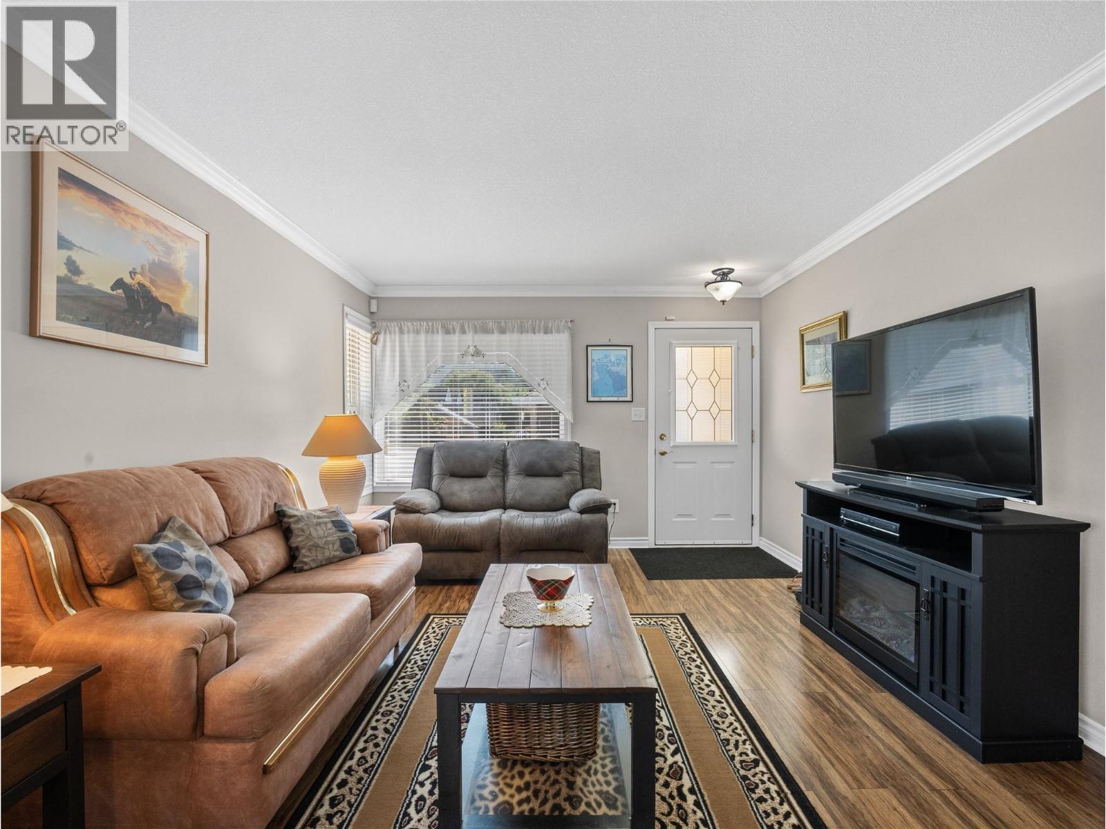 51 8 Avenue Sw Unit# 14, Salmon Arm, British Columbia  V1E 3L9 - Photo 2 - 10398760