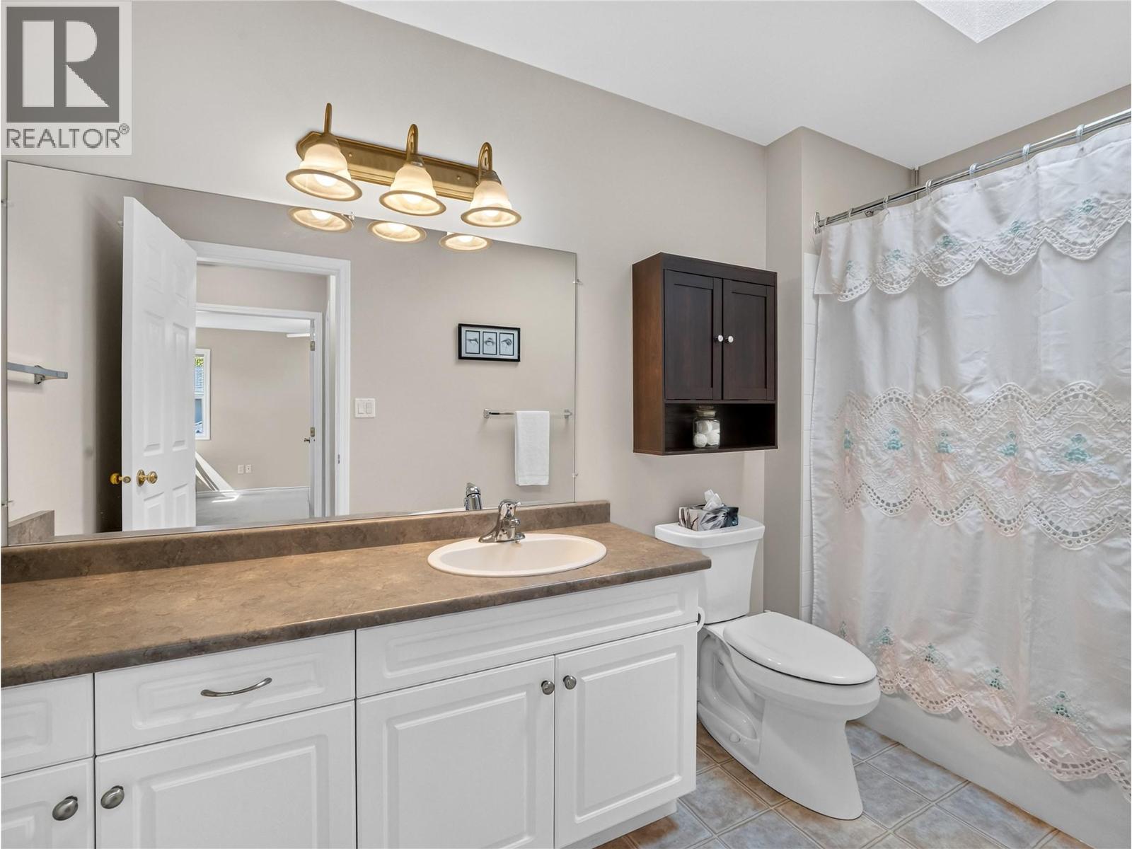 51 8 Avenue Sw Unit# 14, Salmon Arm, British Columbia  V1E 3L9 - Photo 24 - 10398760