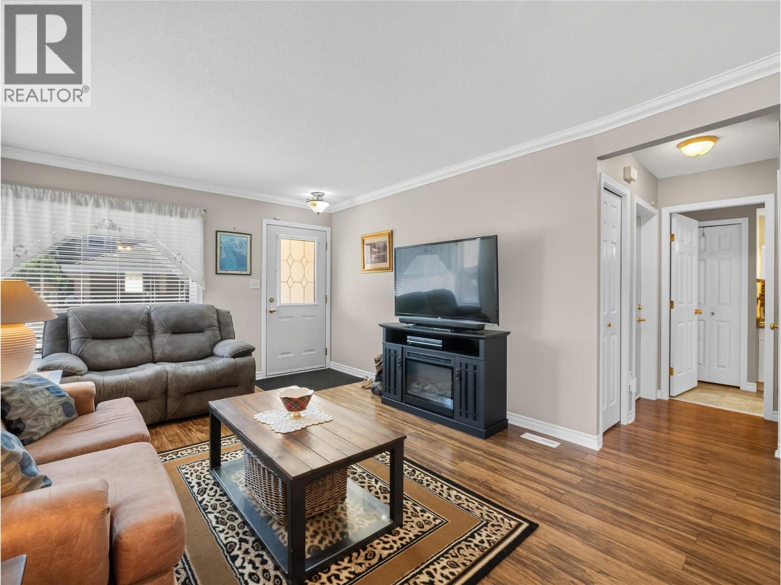 51 8 Avenue Sw Unit# 14, Salmon Arm, British Columbia  V1E 3L9 - Photo 3 - 10398760