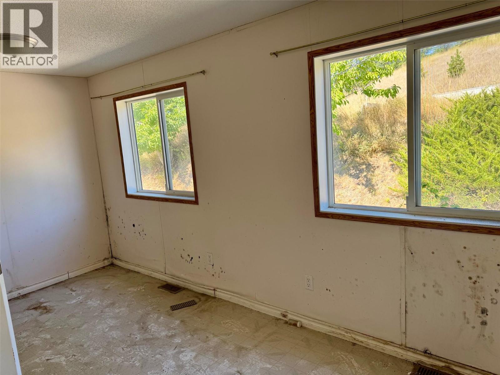 3701 3 Highway Unit# 1, Erickson, British Columbia  V0B 1G1 - Photo 10 - 10398518